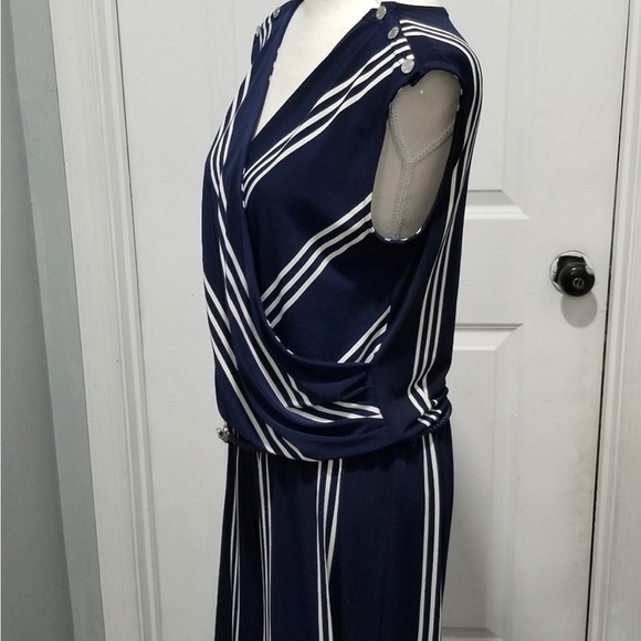 Ralph Lauren Many and White striped jumpsuit with belt sleeveless Medium - Picture 10 of 12
